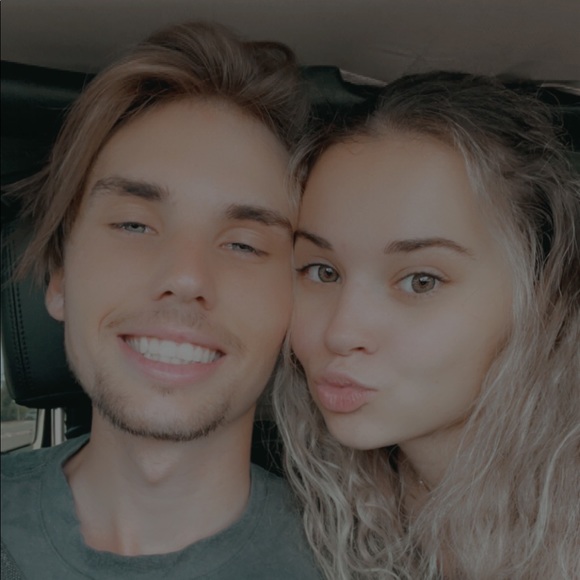 ๐Welcome To My Closet๐ - Picture 12 of 14